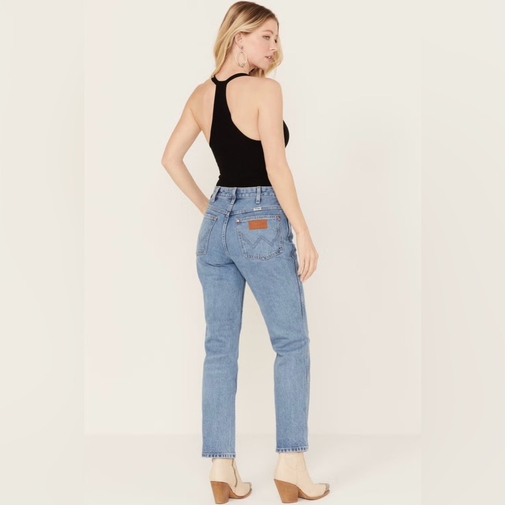 Wrangler Women's Wild West Jeans - Picture 2 of 4